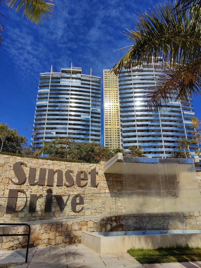 בנידורם Sunset Drive Superb Apartment מראה חיצוני תמונה